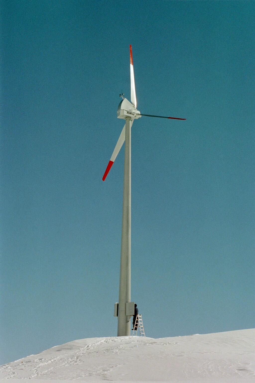 kleine horizontale Windanlagen mit 10kW, 15kW, 20kW, 30kW Windr&auml;der, Windenergieanlage